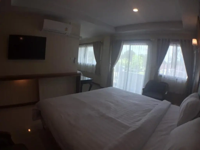 Superior Triple room