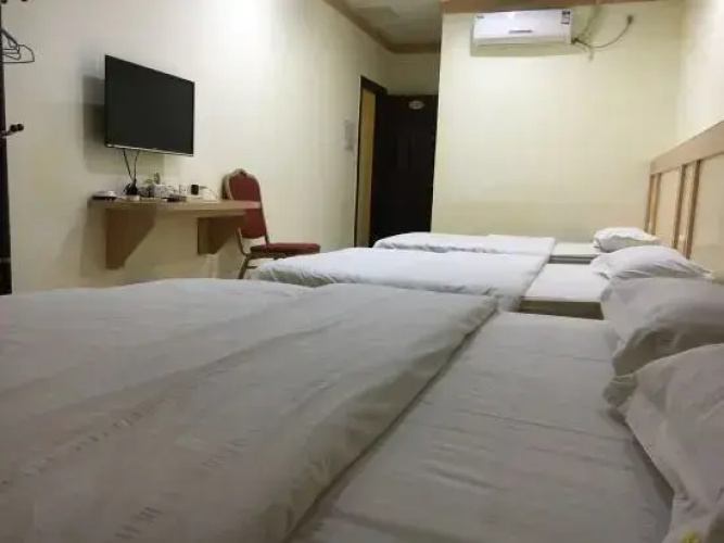 Foshan Xinxin Hotel (Sanshui Square)