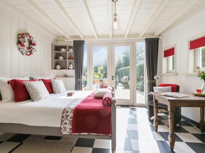 Standard Double room with garden view
