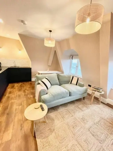 2 Bedrooms Double Apartment