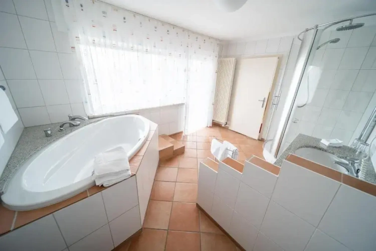 Suite with balcony