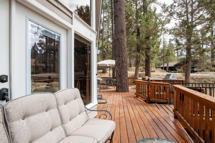 Living the Dream-1807 by Big Bear Vacations