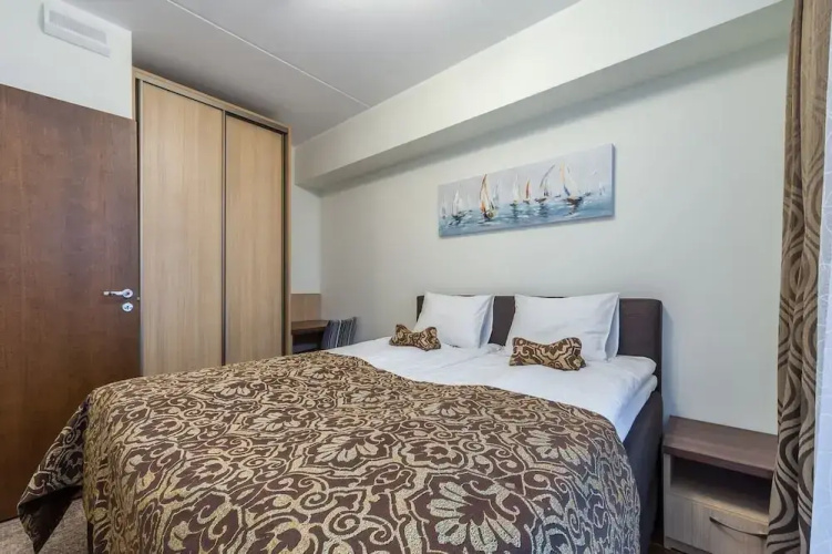 Karlson Lux Apart Hotel