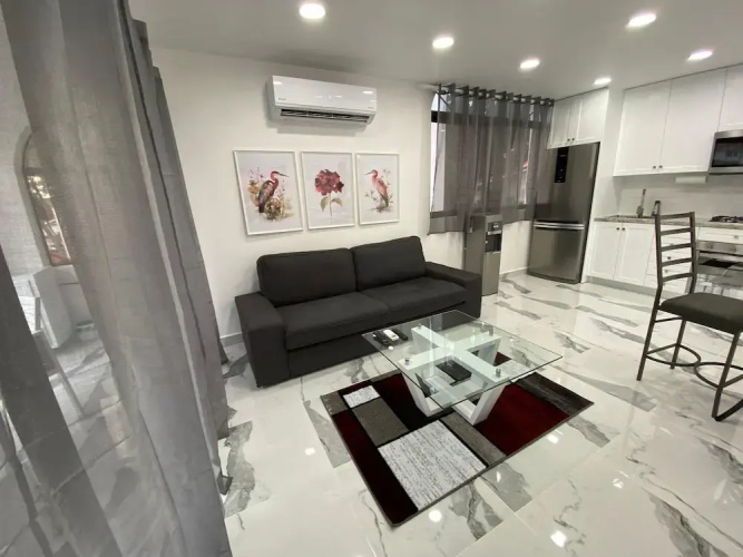 The Sapphire Suite