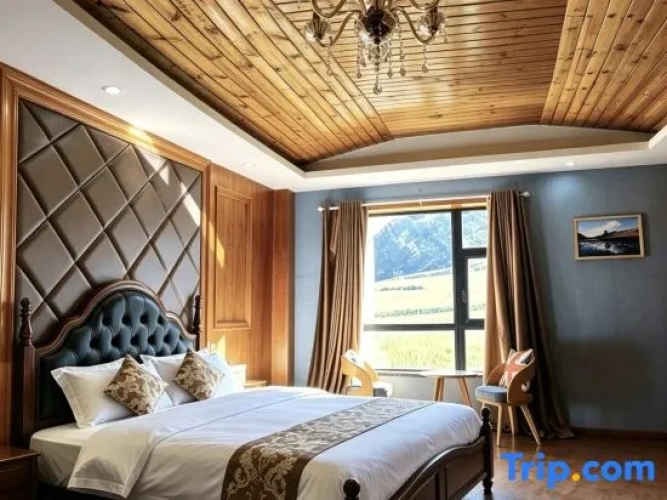 Deluxe Double Suite