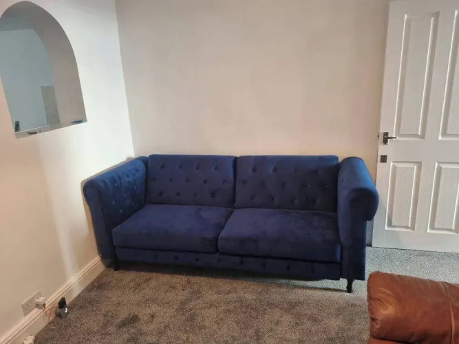 Gillingham 4-bed Stay - Wifi, Parking, Ldn Access