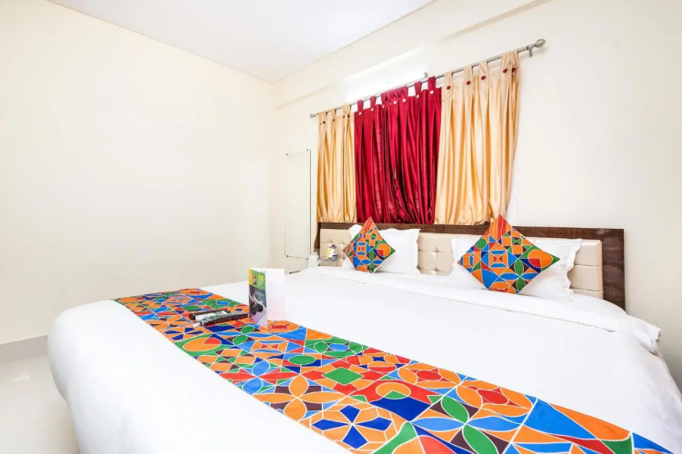 FabHotel Kolkata Residency
