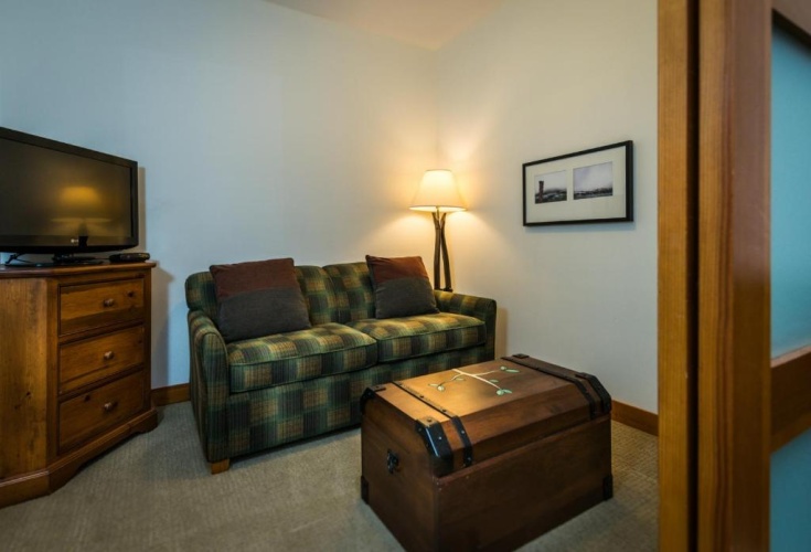 1 Bedroom Suite