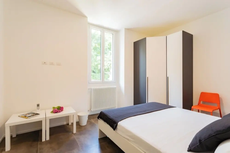 1 Bedroom Apartment with balcony
