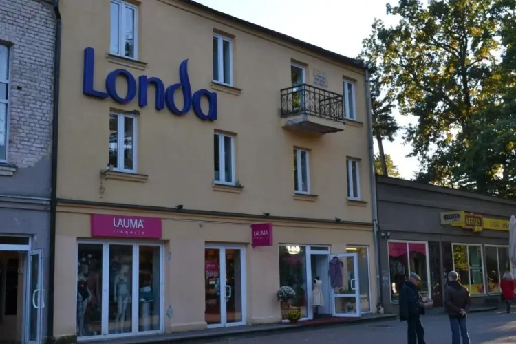 3 Bedrooms Double Apartment