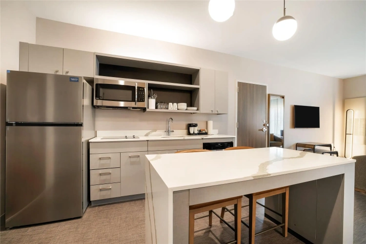 Quadruple Suite