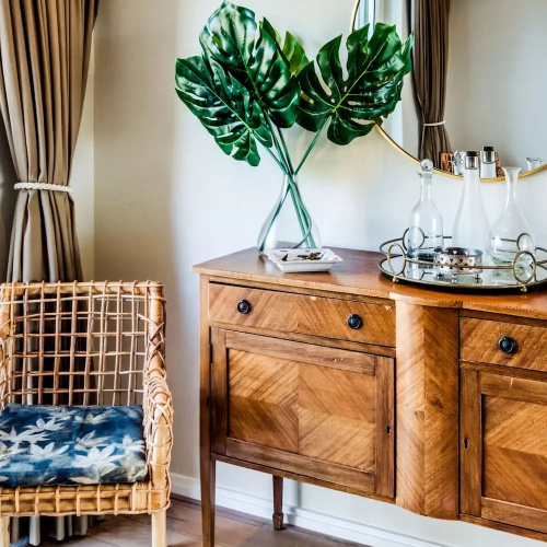 Escape to Exquisite Ellesmere 401