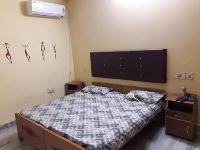 H B HomeStay