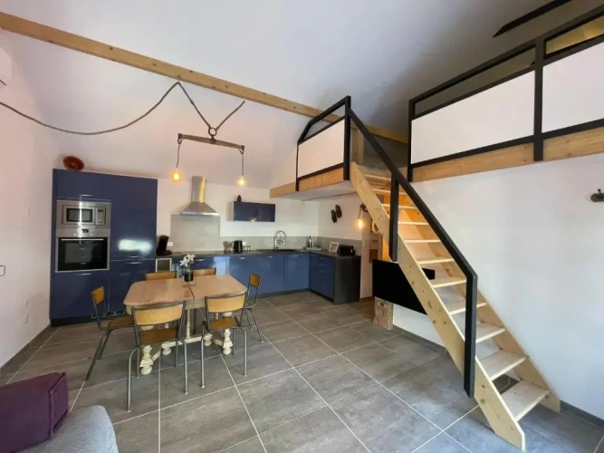 2 Bedrooms Cottage