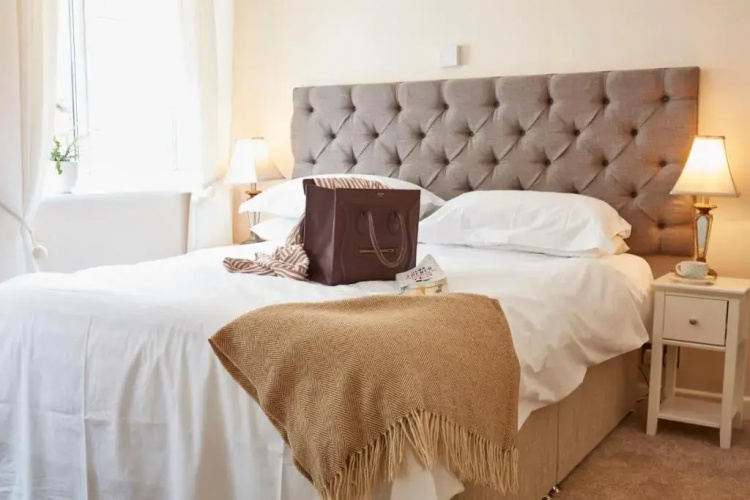 Limestone Hotel