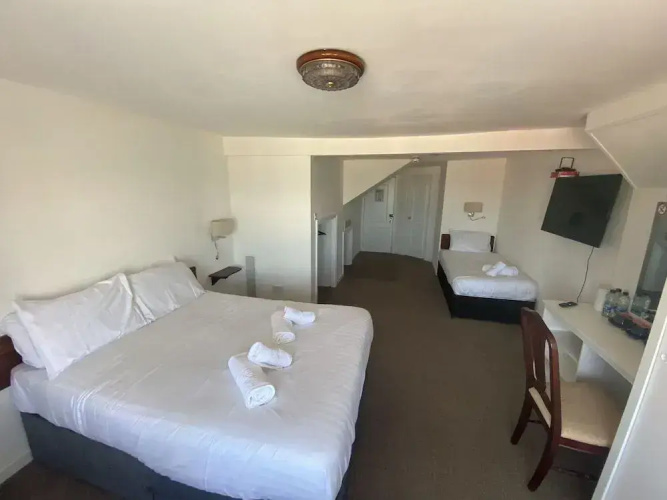 Fairhaven Hotel