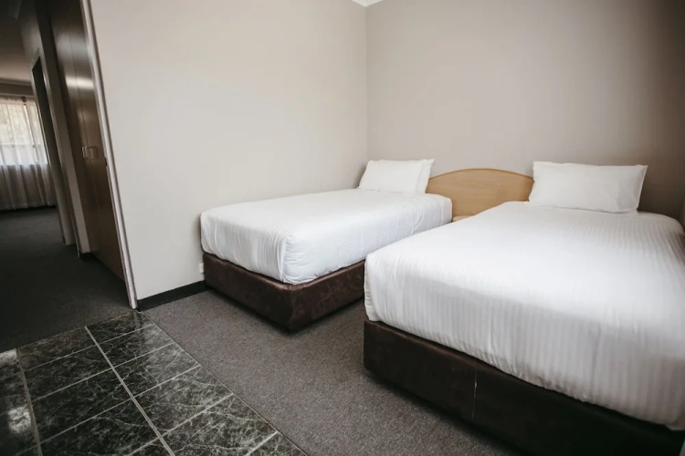 Triple Suite
