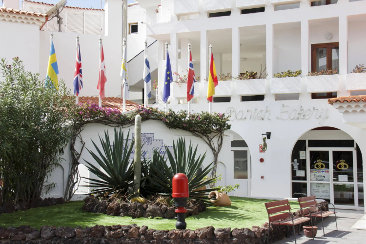 Regency Torviscas Apartments & Suites