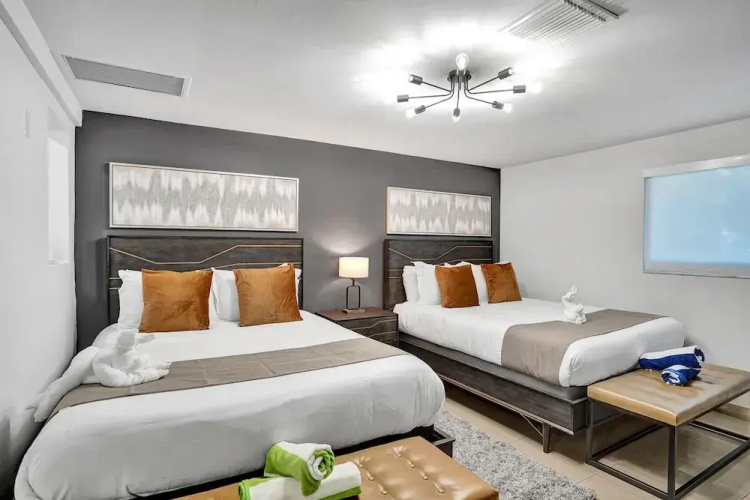 RA Suites