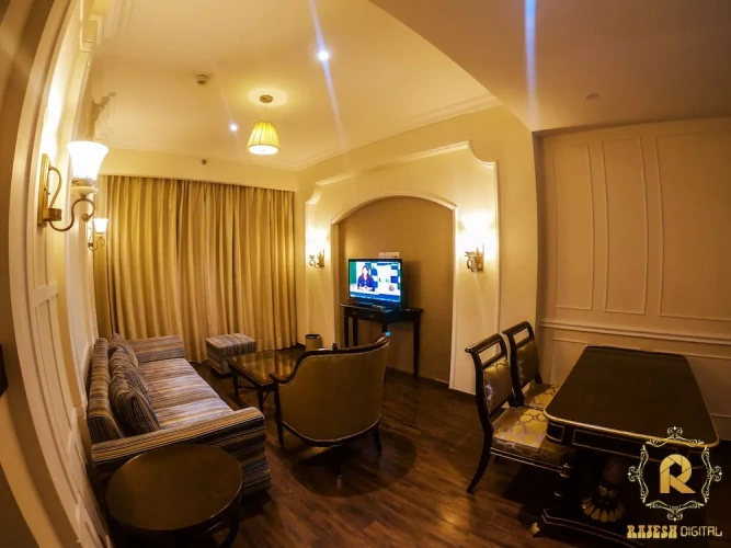 Economy Double Suite
