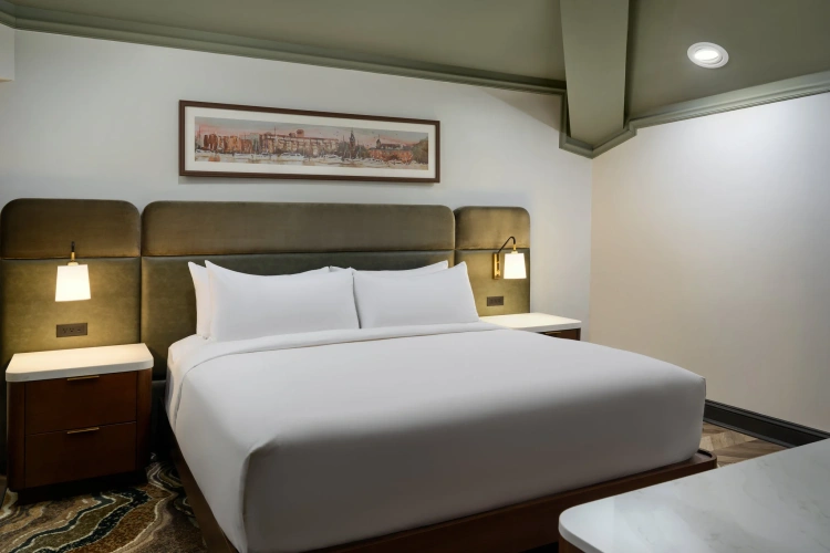 2 Bedrooms Double Suite