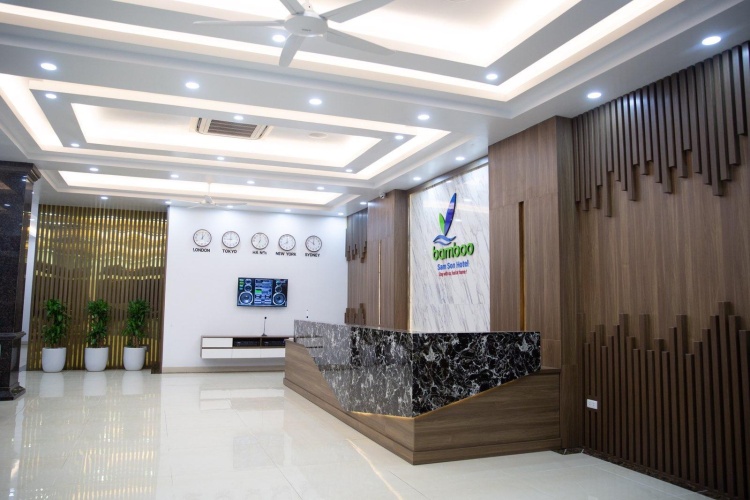 Standard Twin room with balcony