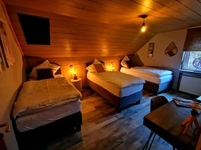 Triple room