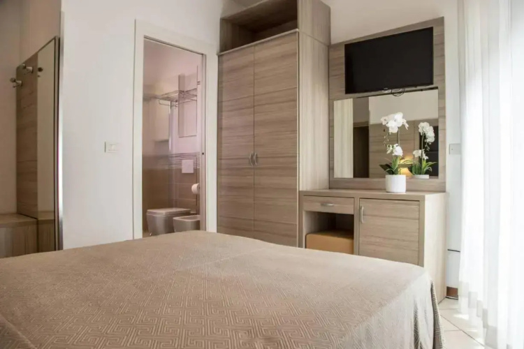 Hotel Prestige