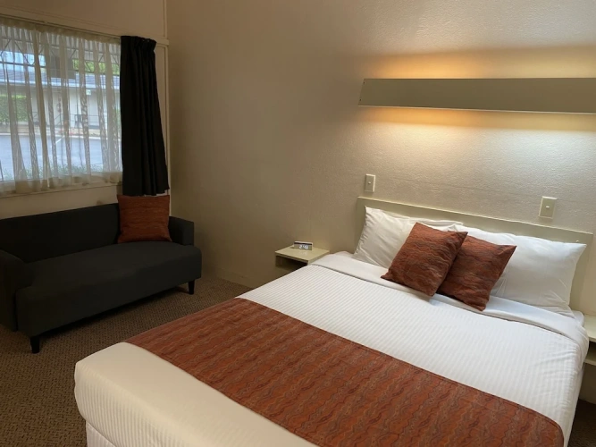 Standard Double Basement room
