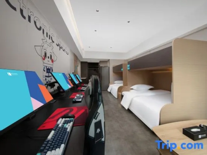Privilege Quadruple room