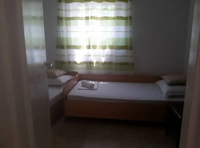 Apartments Štrbić