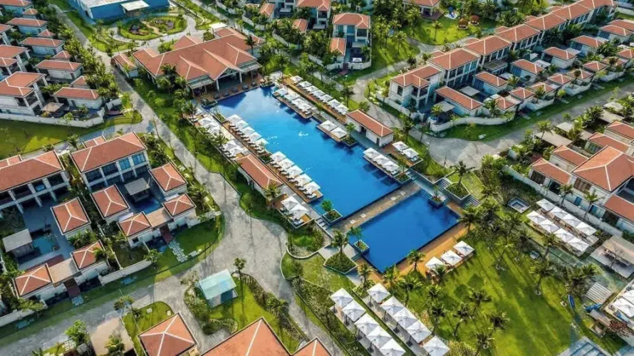 Luxe 5 Star Villa Private Pool Resort Access