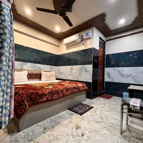 Hotel Raghunandan Inn