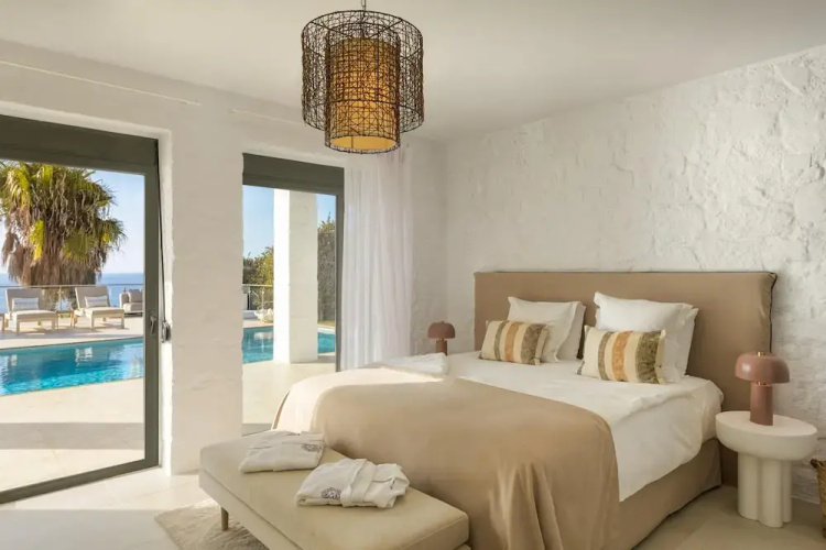 Villa Anton by Cura Villas Collection