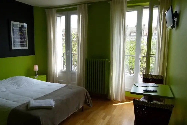 Comfort Double room with city view