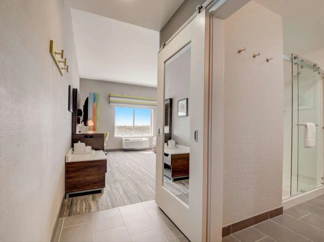 Hampton Inn and Suites Williamstown Ark Encounter