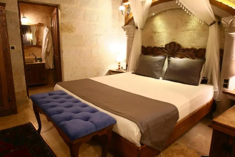 Pegas Cave Suites