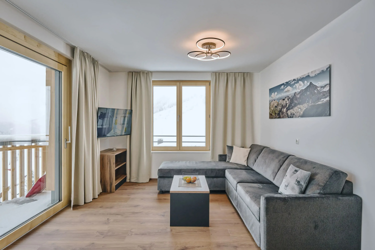 1400 Flexen Lodge