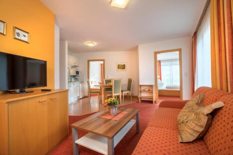 Double Basement Apartment