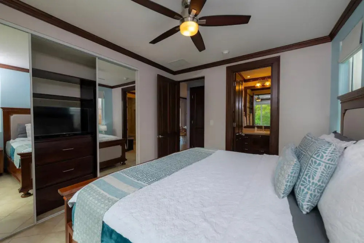 Altavista 4C 3 bdr 3 Bath Ocean View