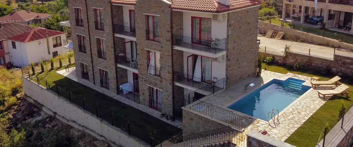 La Casa Rossa - Gökçeada