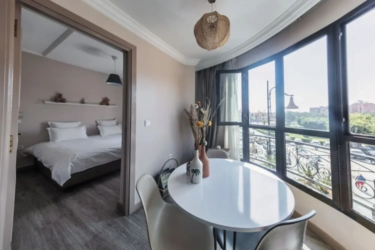 Suite with balcony