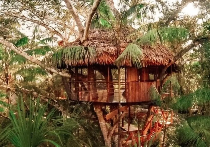 Grand Cottage