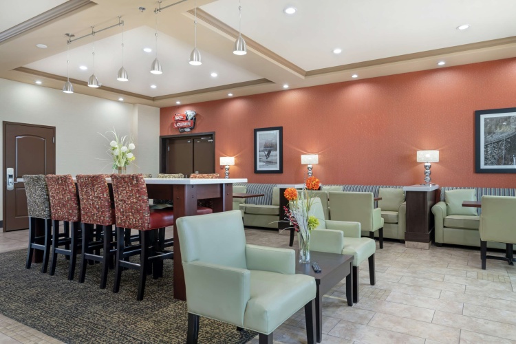 Best Western Pacific Inn photo 21