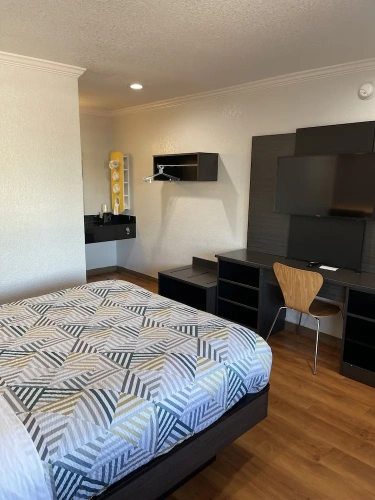 Deluxe Quadruple room