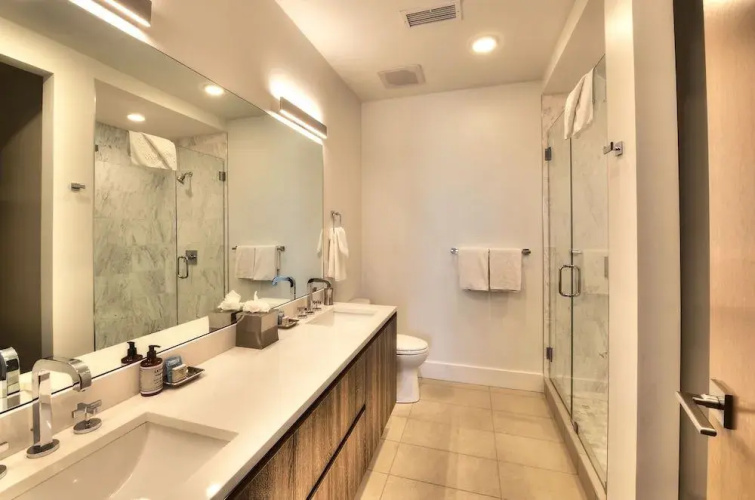 Apex 501 - 3 Br Condo