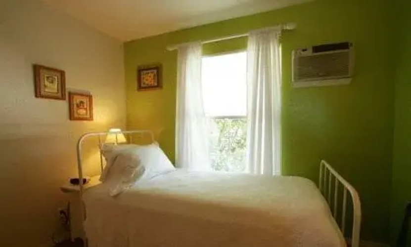 Penny's Place Inn Paradise