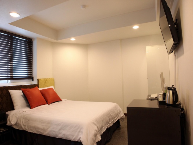 (Window Not Guaranteed) Double room