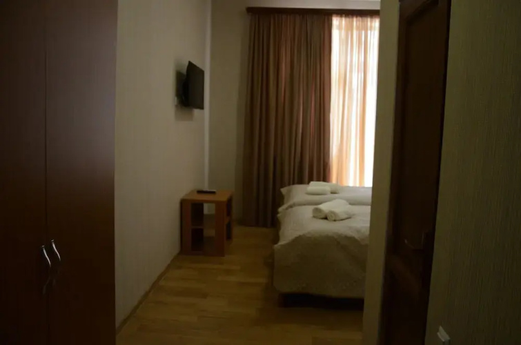 Canyon Hotel