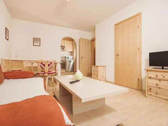 Deluxe Apartment with balcony